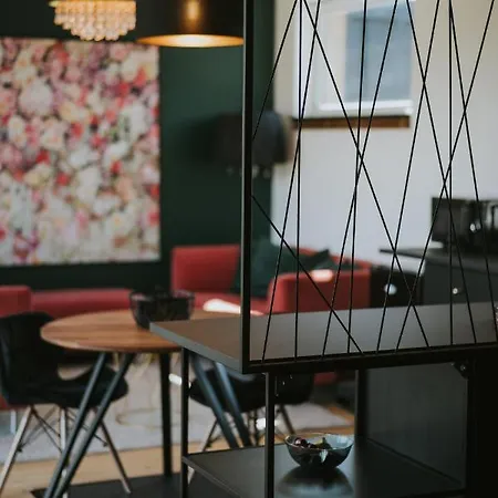 Halacs Homes- Boutique Cabins, Boutique * Balatonalmádi