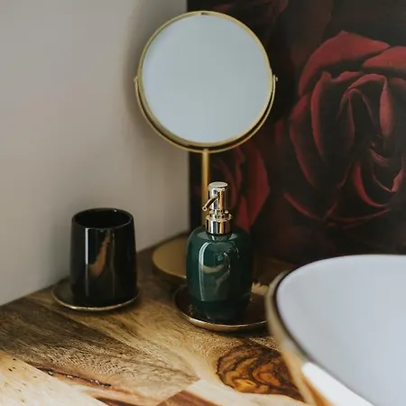 Halacs Homes- Boutique Cabins, Boutique Balatonalmádi